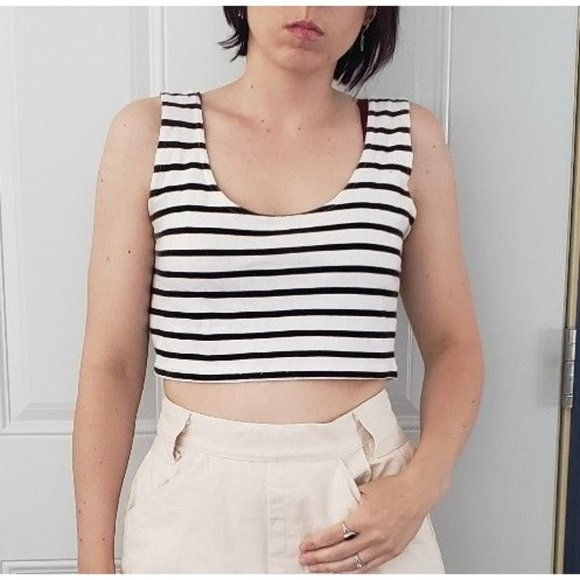 Vintage Tops - 80s Black and White Striped Crop Top‎